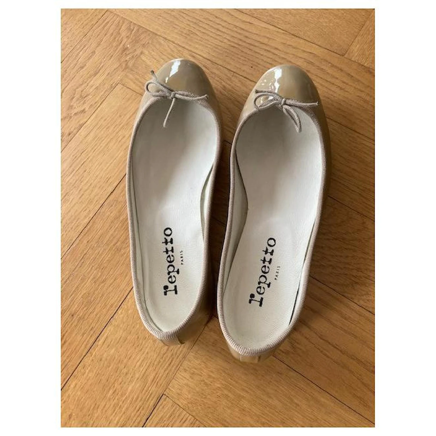Ballerines Repetto Cendrillon Neuves En Cuir Vernis Beige 36,5. 4 Ballerines Repetto Cendrillon Neuves En Cuir Vernis Beige 36,5. – Image 2