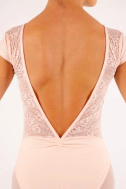 Justaucorps Repetto DE632 Rose Pétale 29 Justaucorps Repetto DE632 Rose Pétale -Repetto Soldes Boutique justaucorps enfant ballet rosa maeva poudre